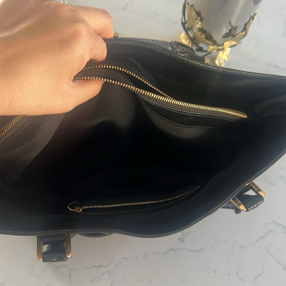 Burberry Shoulder Bag
Worn only couple of times - like Brand New - Picture 9 of 16